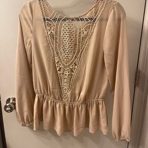 Small, light weight crochet top